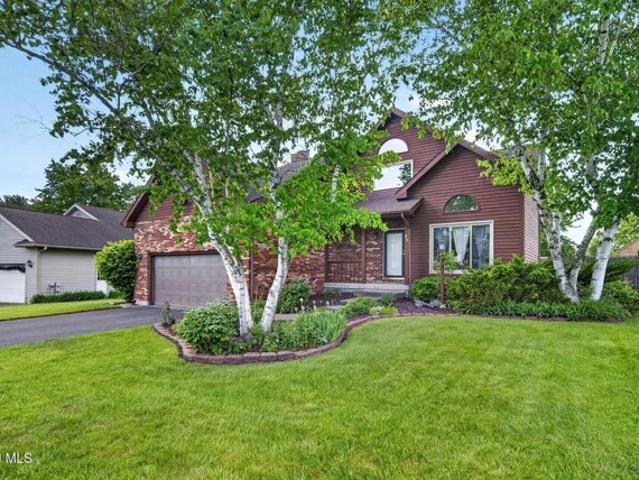 House for sale in Colonie, New York