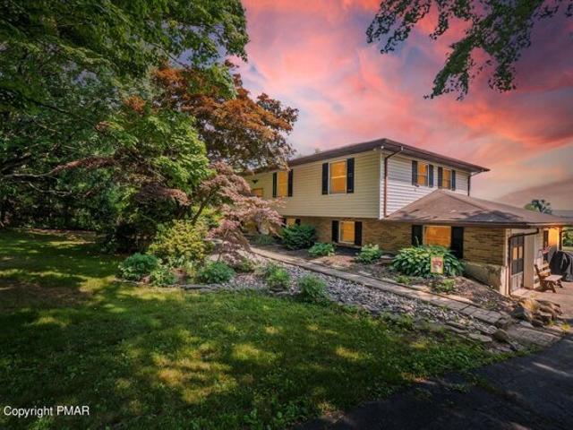 House for sale in Kresgeville, Pennsylvania