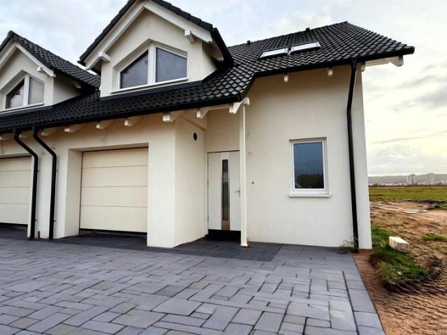 Dom na sprzedaż w Reda, Pomorskie