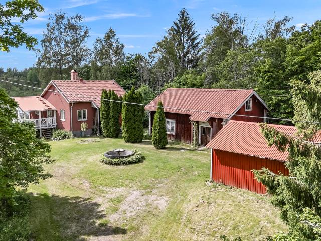 Villa till salu i Kolsva