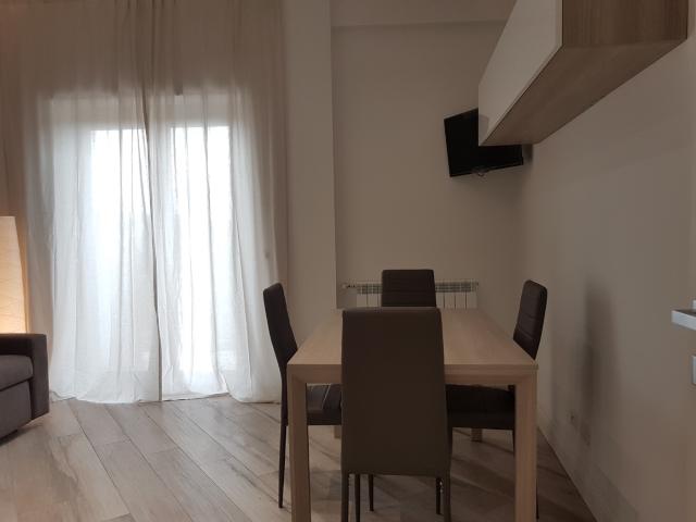 Appartamento in affitto a Municipio Roma I, Roma Capitale
