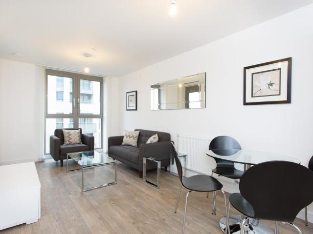 House for rent in London Borough of Lewisham, Ladywell