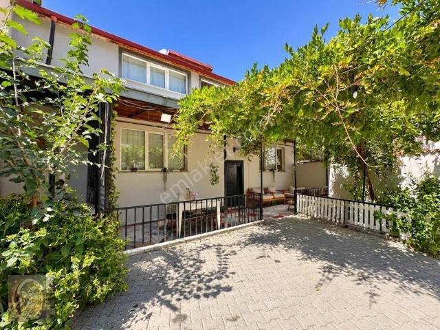 Cerrah, İnegöl içerisinde satılık Villa