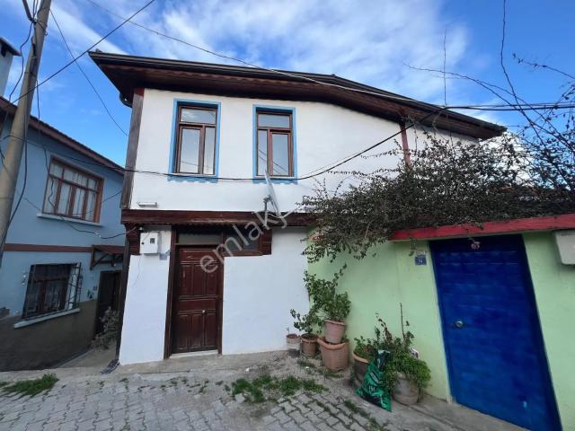 Tirilye, Mudanya içerisinde satılık Bina