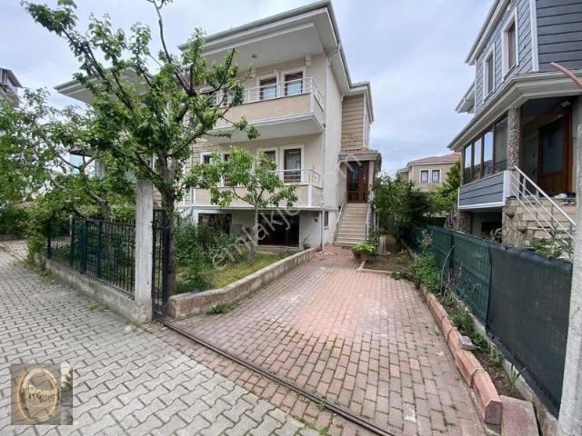 İnegöl, Bursa içerisinde satılık Villa