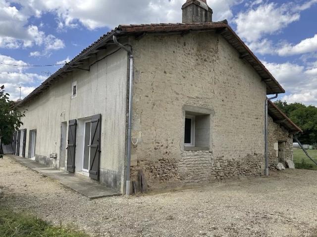Maison vente à Montmorillon, Nouvelle-Aquitaine