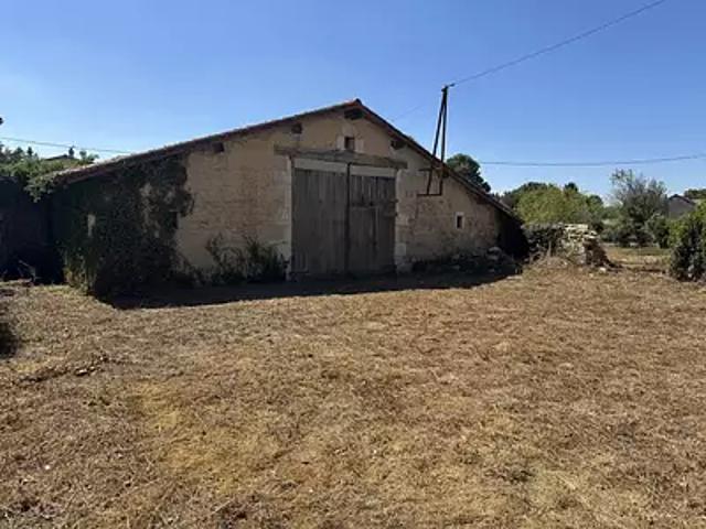 Maison vente à Montmorillon, Nouvelle-Aquitaine