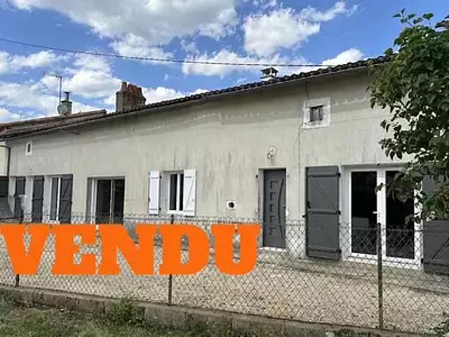 Maison vente à Montmorillon, Nouvelle-Aquitaine