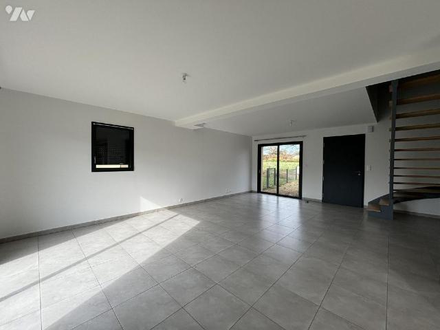 Maison location à Sur le Douet, Romagné