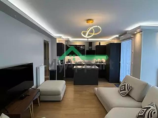 Appartement location à France métropolitaine, Romainville