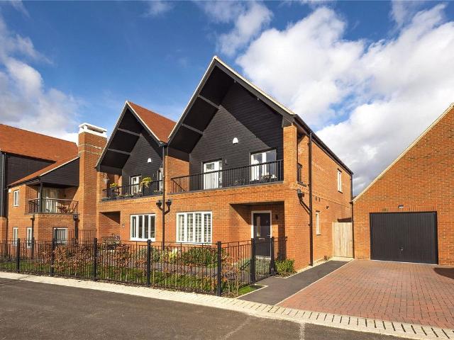 House for rent in Headbourne Worthy, Hampshire