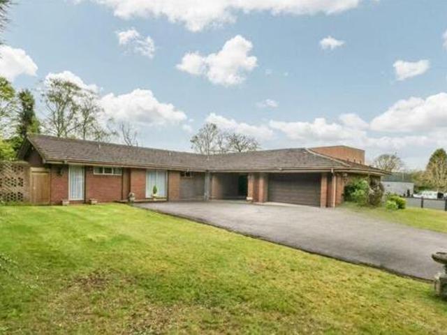 House for sale in Sutton Coldfield, West Midlands
