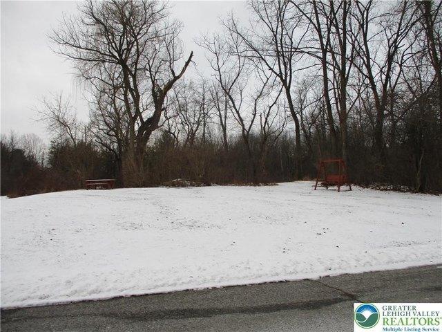 Land for sale in Pen Argyl, Pennsylvania