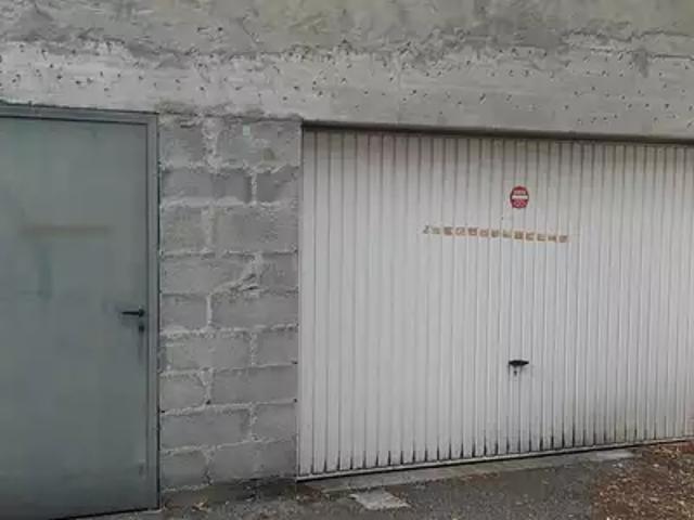 Garage location à Romans-sur-Isère, Drôme