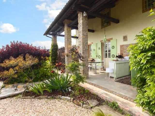 Casa in vendita a Piemonte, Asti