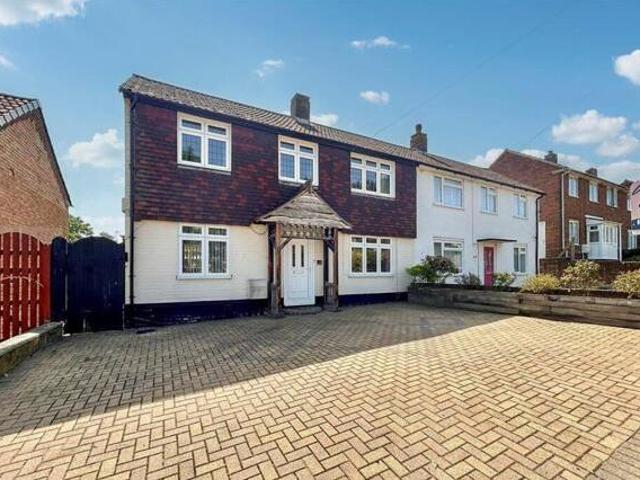 House for sale in Brompton, Gillingham