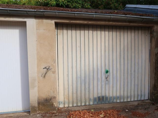 Garage vente à Metz, Rombas
