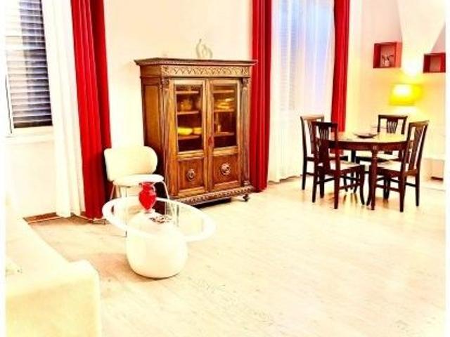 Appartamento in affitto a Municipio Roma I, Roma Capitale
