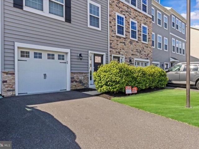 House for sale in Mount Laurel, New Jersey