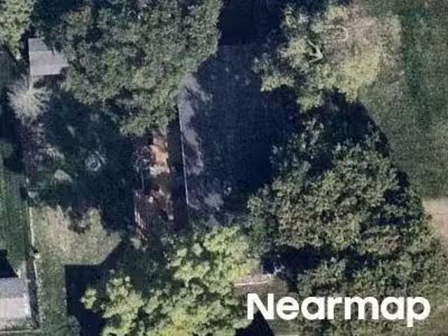 House for sale in Macomb