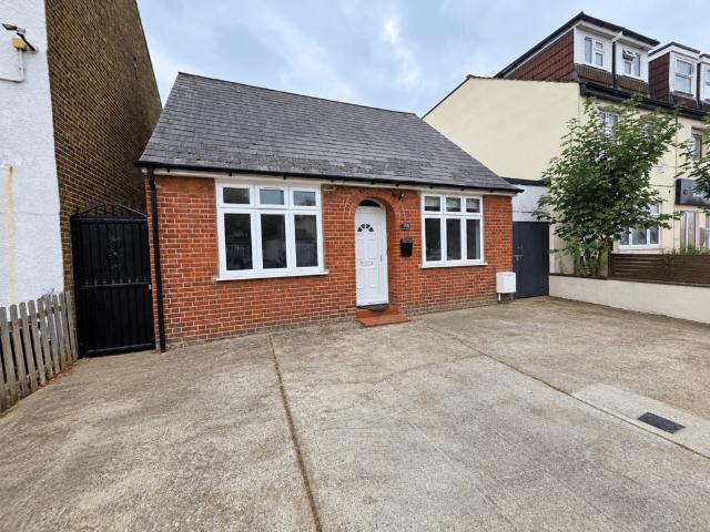 House for rent in London Borough of Havering, Greater London
