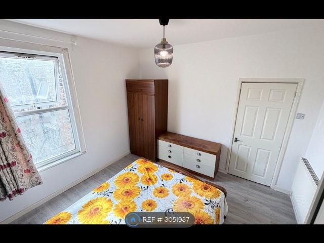 Apartment for rent in London Borough of Newham, Greater London