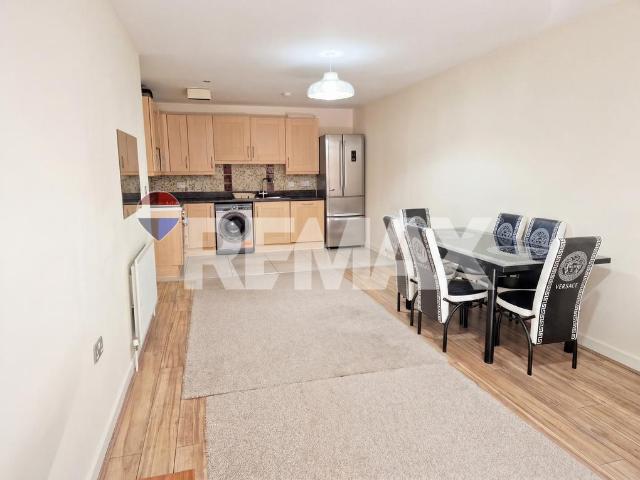 Apartment for rent in Maryland, Greater London