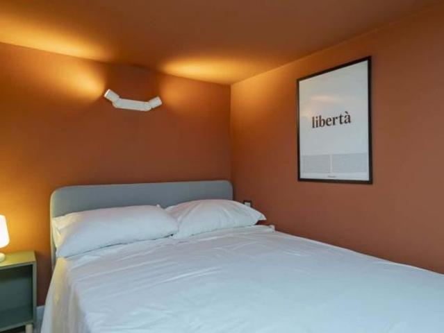 Appartamento in affitto a Municipio 4, Milano