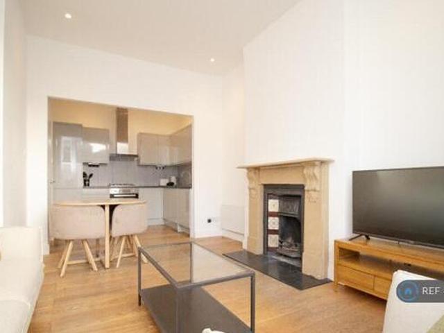 House for rent in Lyons, Greater London