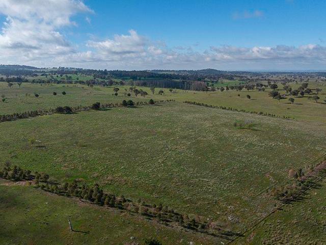 Acreage for sale in Dumaresq, New South Wales