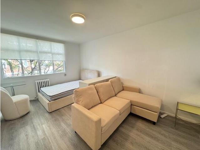Apartment for rent in London Borough of Hammersmith and Fulham, Greater London