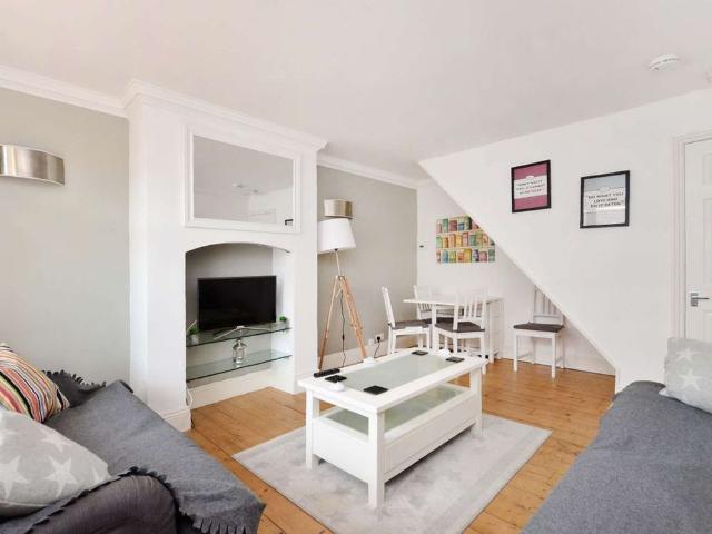 Room for rent in Crookes, South Yorkshire