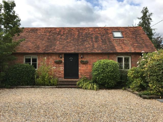 House for rent in Barton Stacey, Hampshire