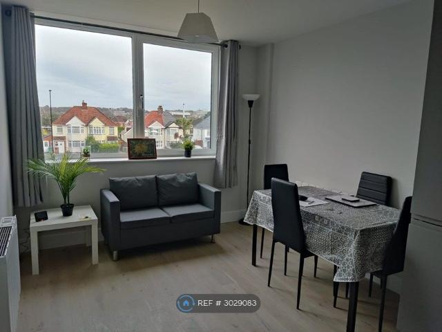 Apartment for rent in Shirley Park, City Of Southampton