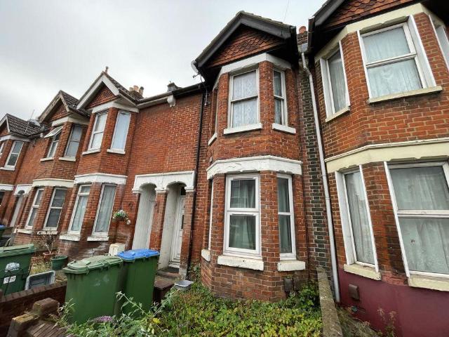 Apartment for rent in Shirley Park, City Of Southampton