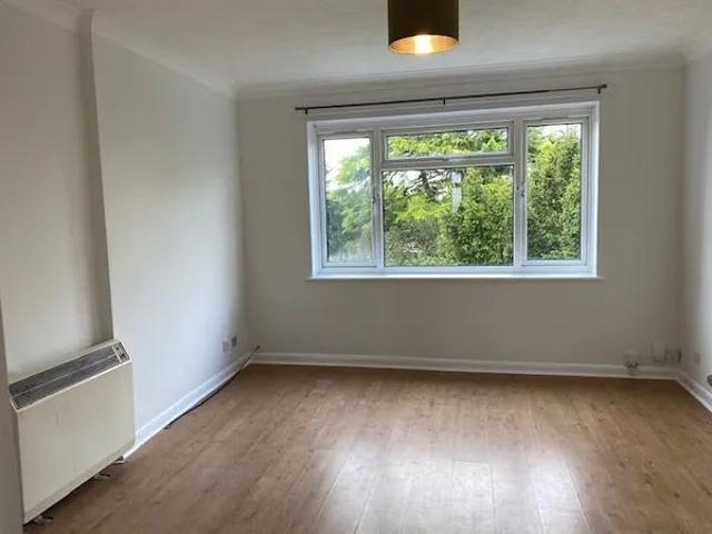 Apartment for rent in Rownhams, Hampshire