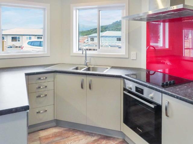 Apartment for rent in Grovedale Square, Lower Hutt