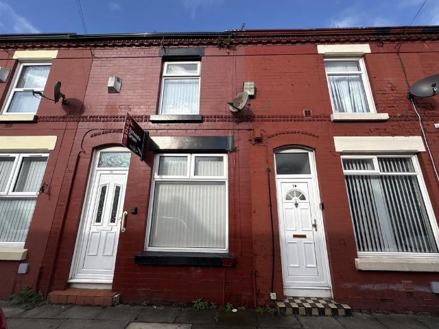 House for rent in Calderstones