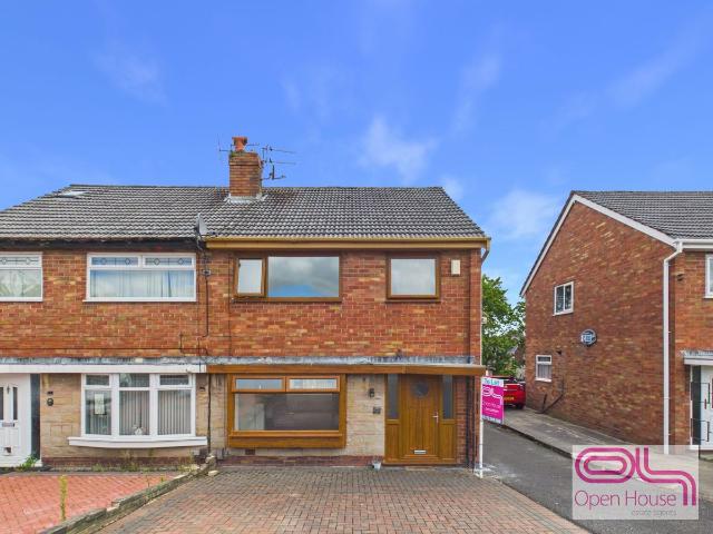 House for rent in Higher Bartle, Lancashire
