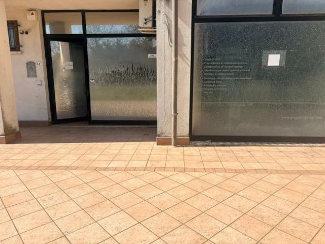 Ufficio in vendita a Roncadelle, Lombardia