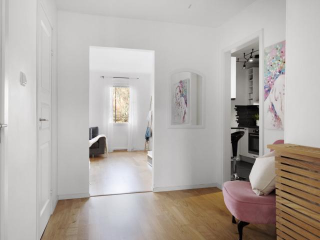Bostadsrätt till salu i Kallhäll, Stockholm