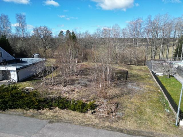 Tomt till salu i Uppsala