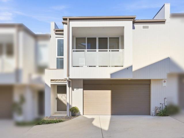 Townhouse for sale in Sydney, New South Wales