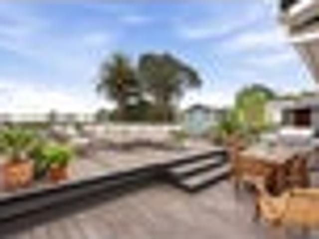 House for sale in Glenfield, Kaipātiki