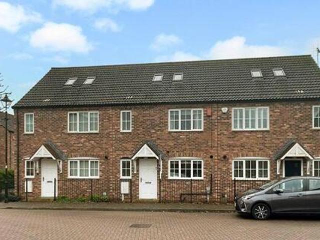House for sale in Lyons, Greater London