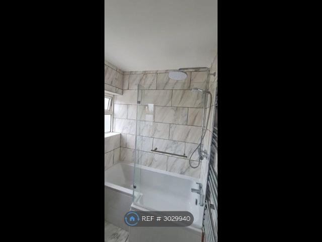 House for rent in Carleton, West Yorkshire