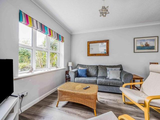 House for rent in Littlecote, West Sussex
