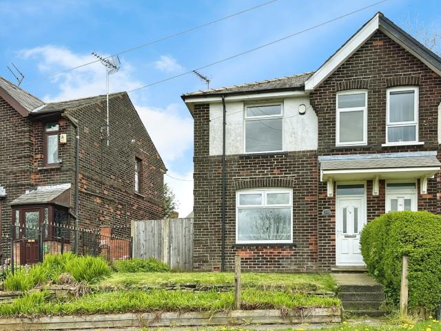 Apartment for rent in Burnedge, Greater Manchester