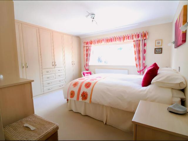 Room for rent in Cannon Park, West Midlands