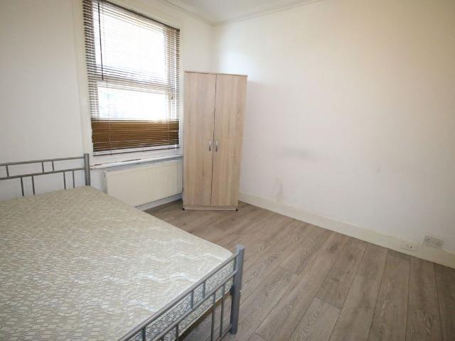 Studio for rent in London Borough of Hounslow, Greater London